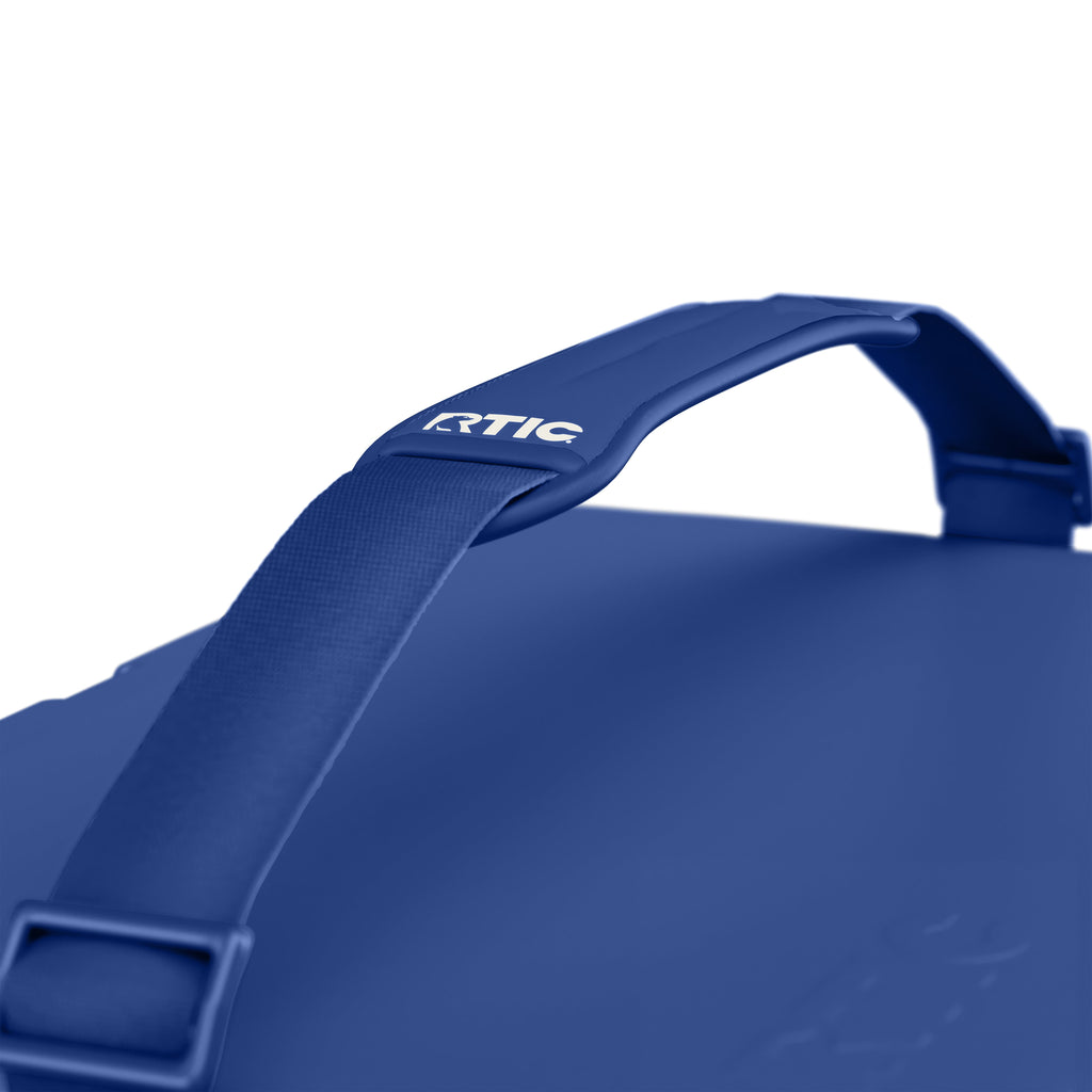 22 QT Ultra-Light Cooler (7645)