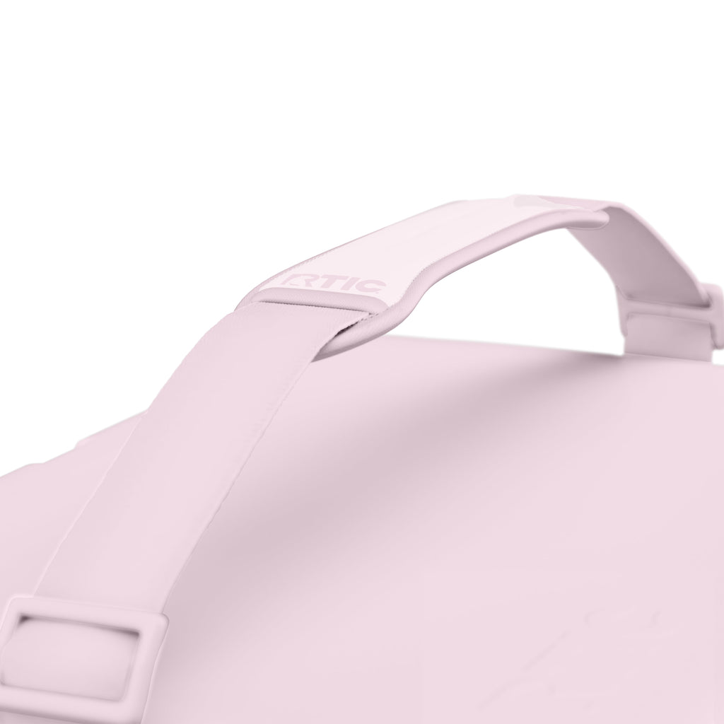 22 QT Ultra-Light Cooler (7645)