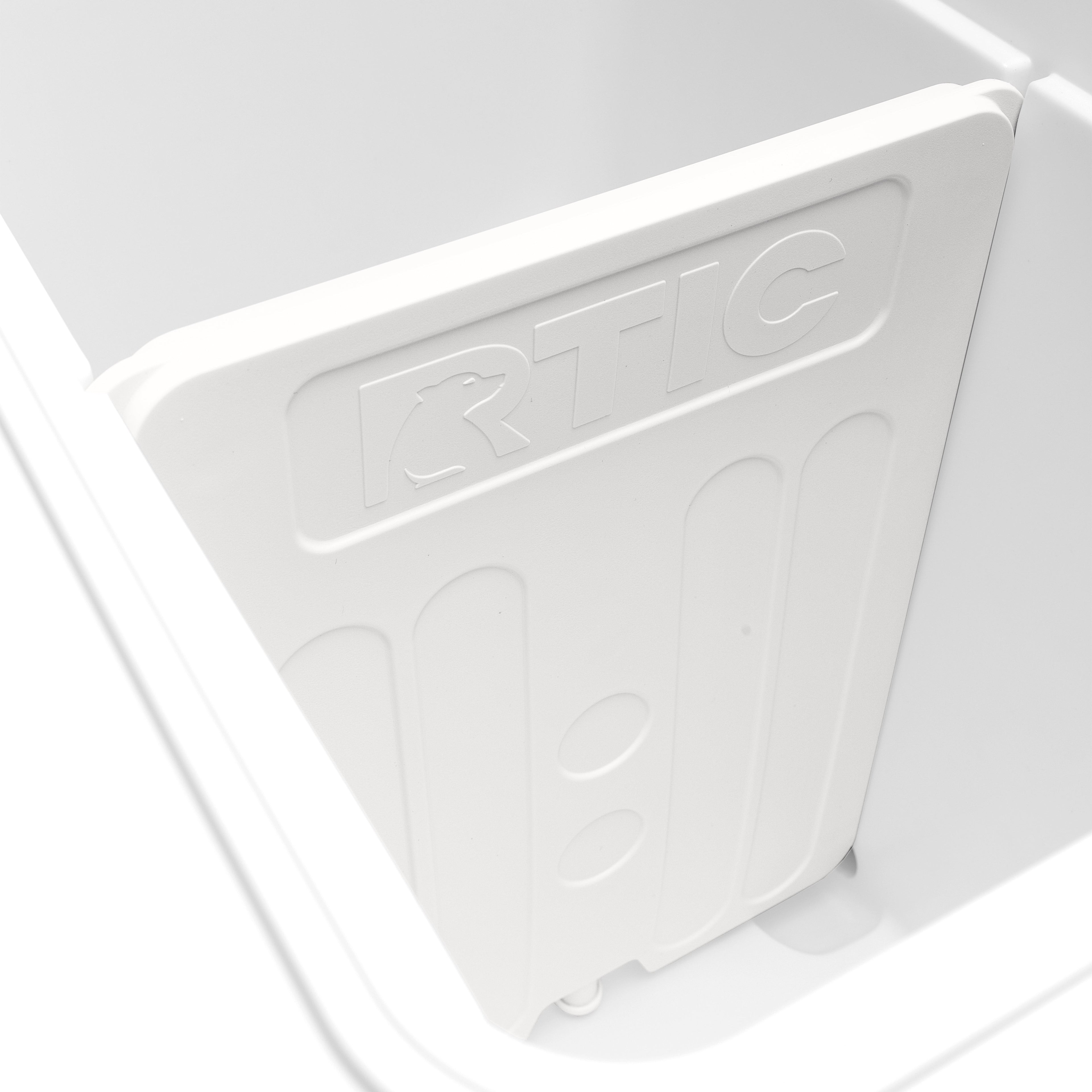 45 QT Ultra-Tough Wheeled Cooler (IQDT)