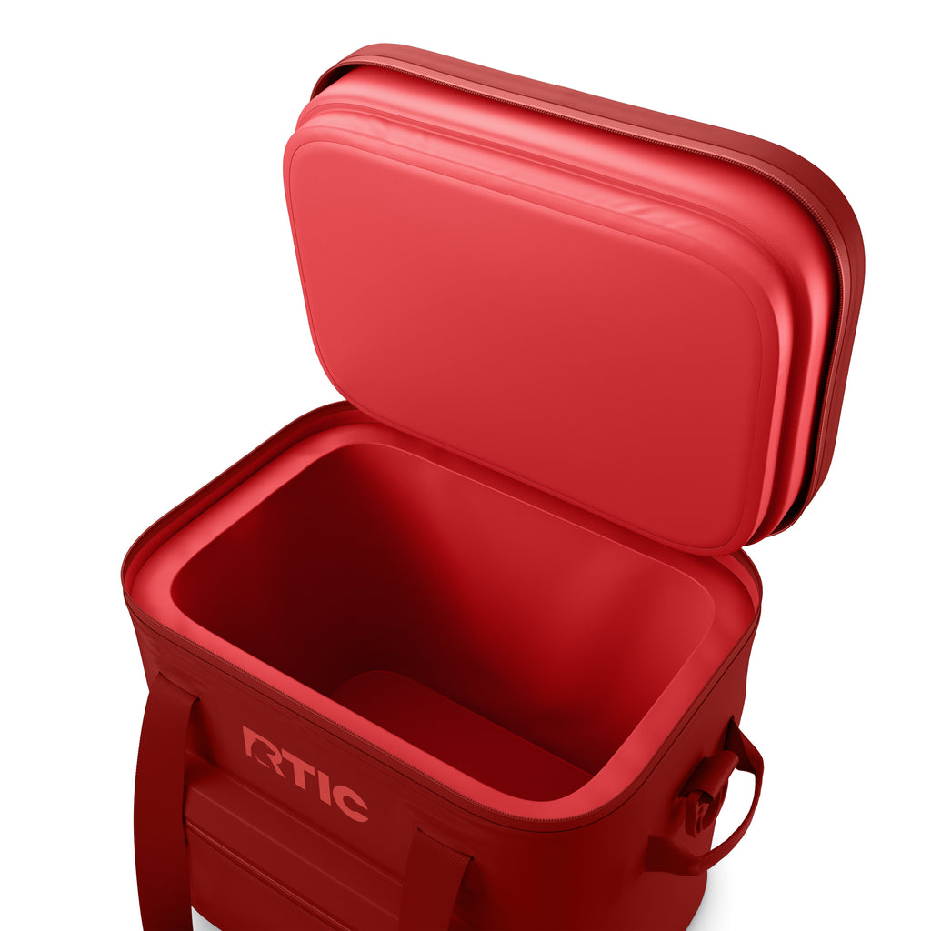 Ultra-Tough Soft Cooler Pro (0SIN)