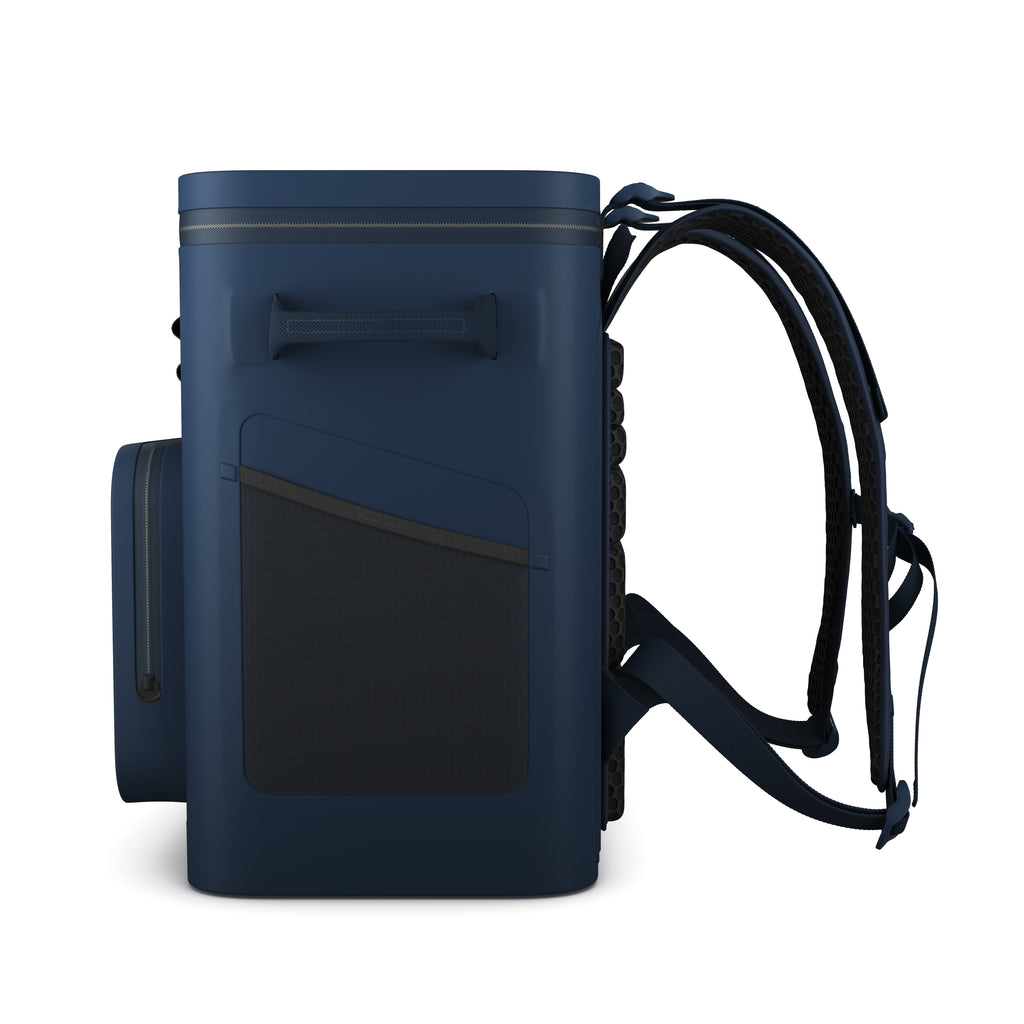 Ultra-Tough Backpack Cooler (F7OW)