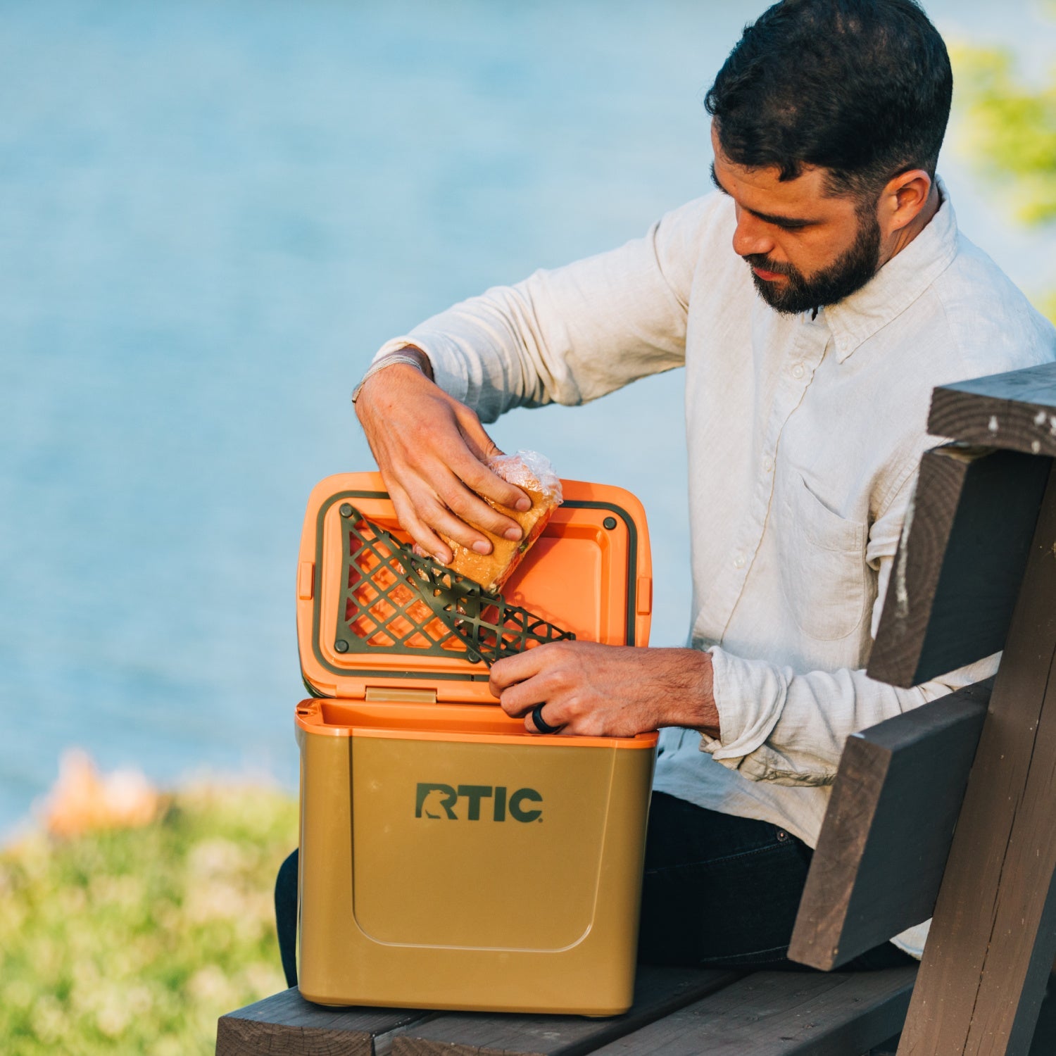 8 QT Road Trip Personal Cooler (79GL)
