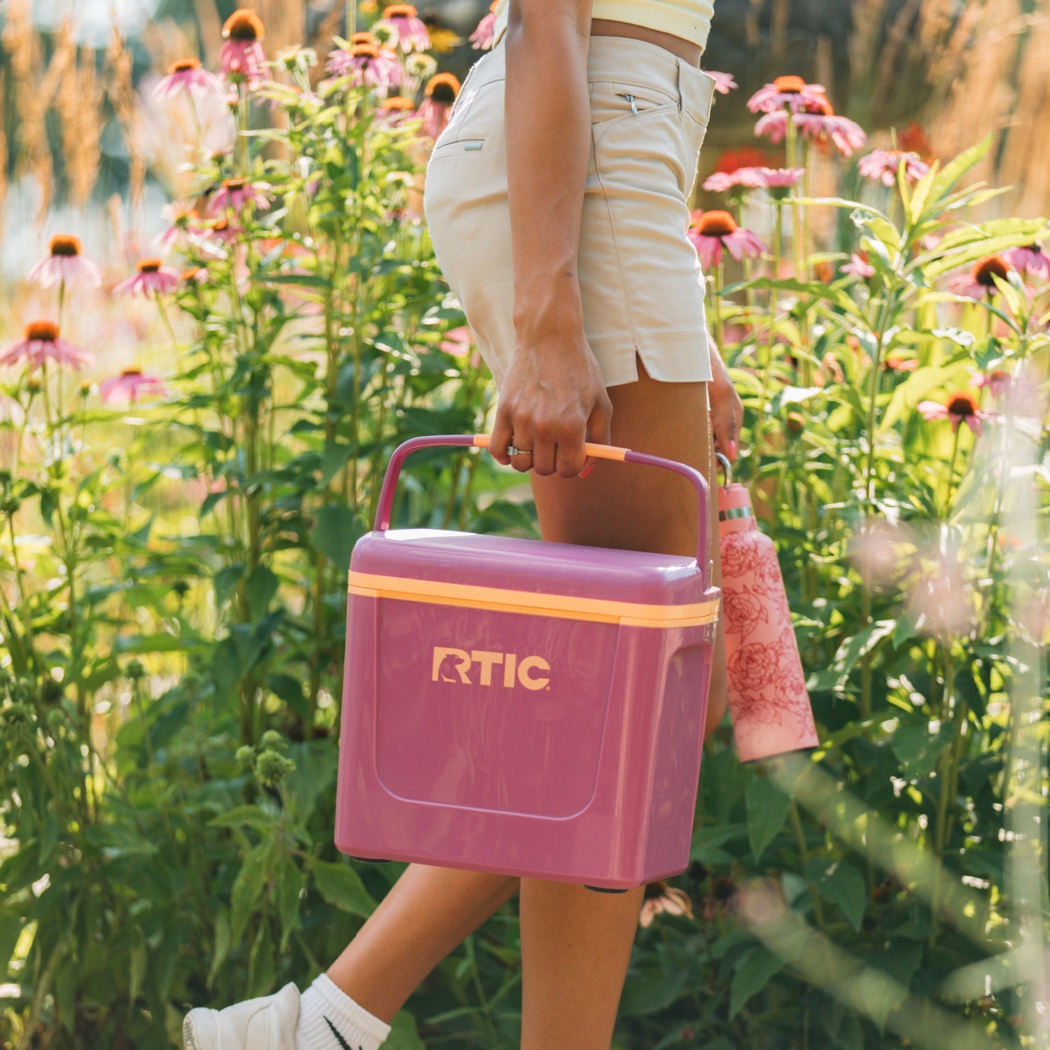 8 QT Road Trip Personal Cooler (54O5)