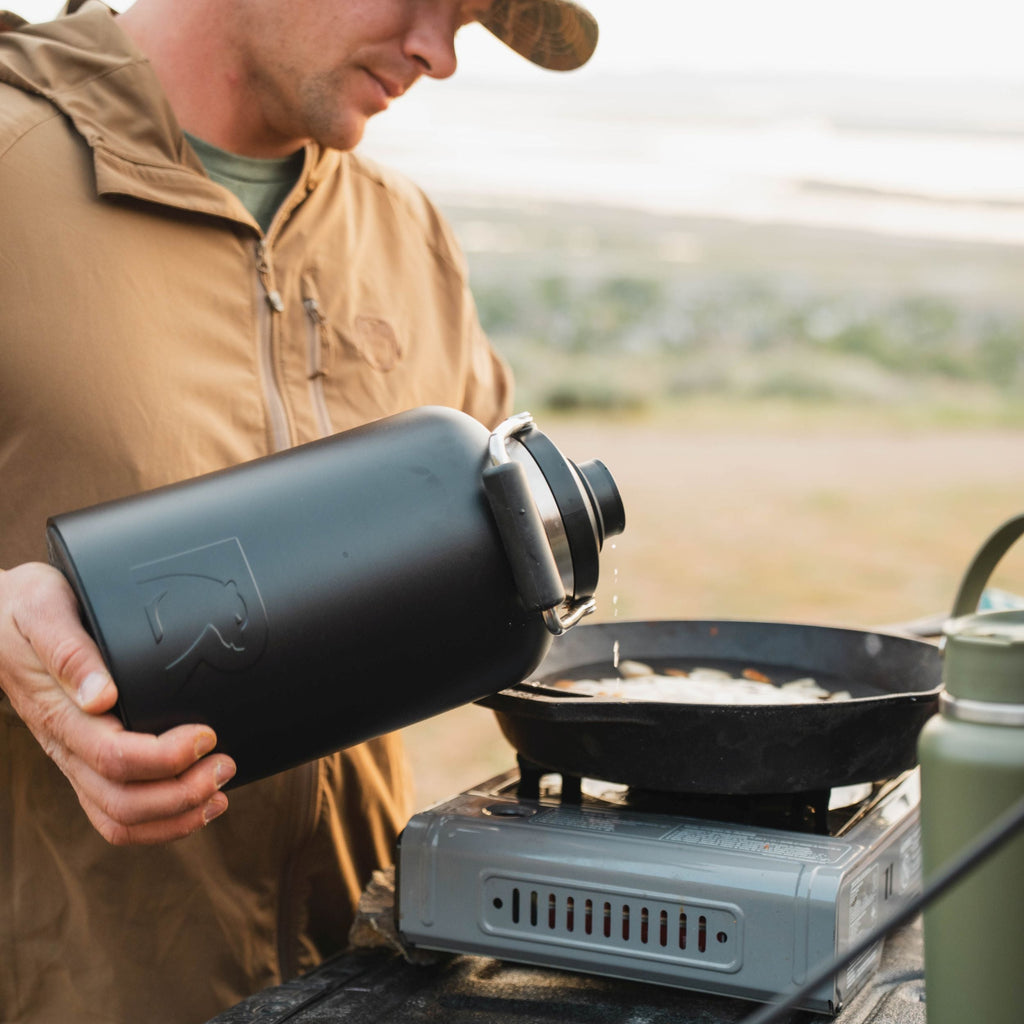 Outback Jug (8M4A)