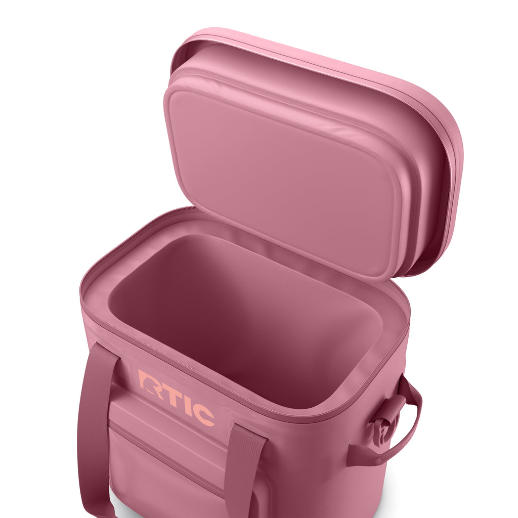 Ultra-Tough Soft Cooler Pro (0SIN)